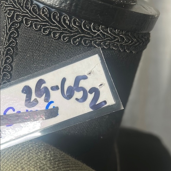 Lands' End Green Zip Up Sweater with Soft Fabric and Classic Fit - Picture 5 of 5